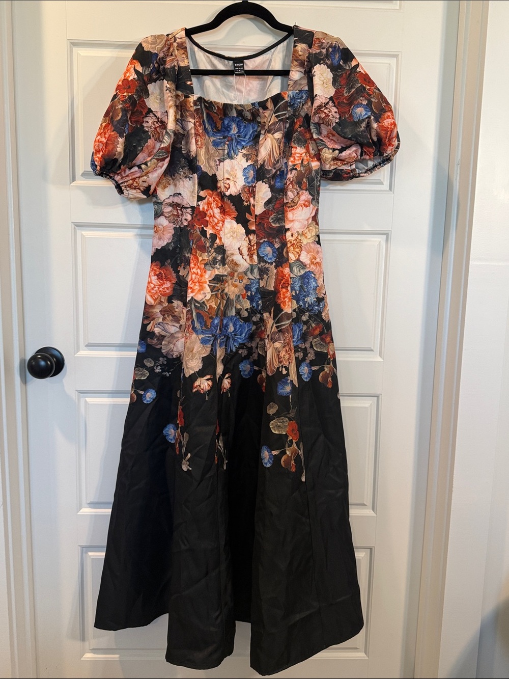 Shein modely Formal floral and black dress small NWT